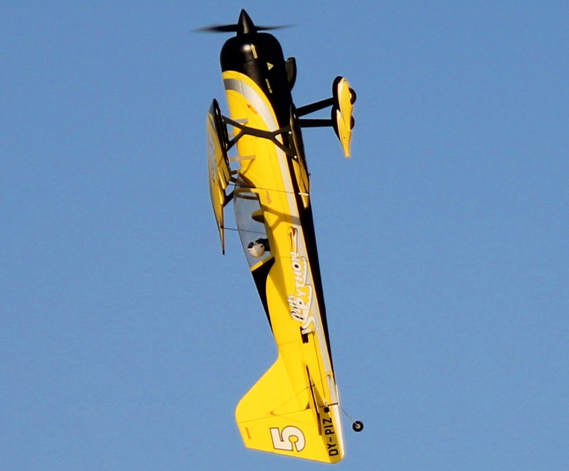 Dynam Pitts Python Model 12 Yellow 4S RC Aerobatic Biplane_02