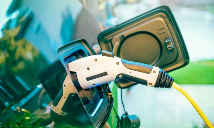 North America Electric Vehicle Fluids Market