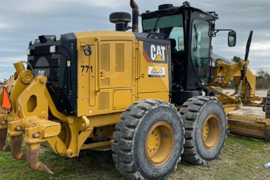 caterpillar-140m3-n9d00537_3420_1